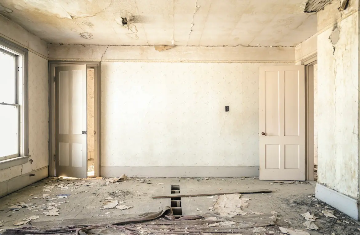 Waste disposal crew managing a cleanout project in Pike Creek Valley